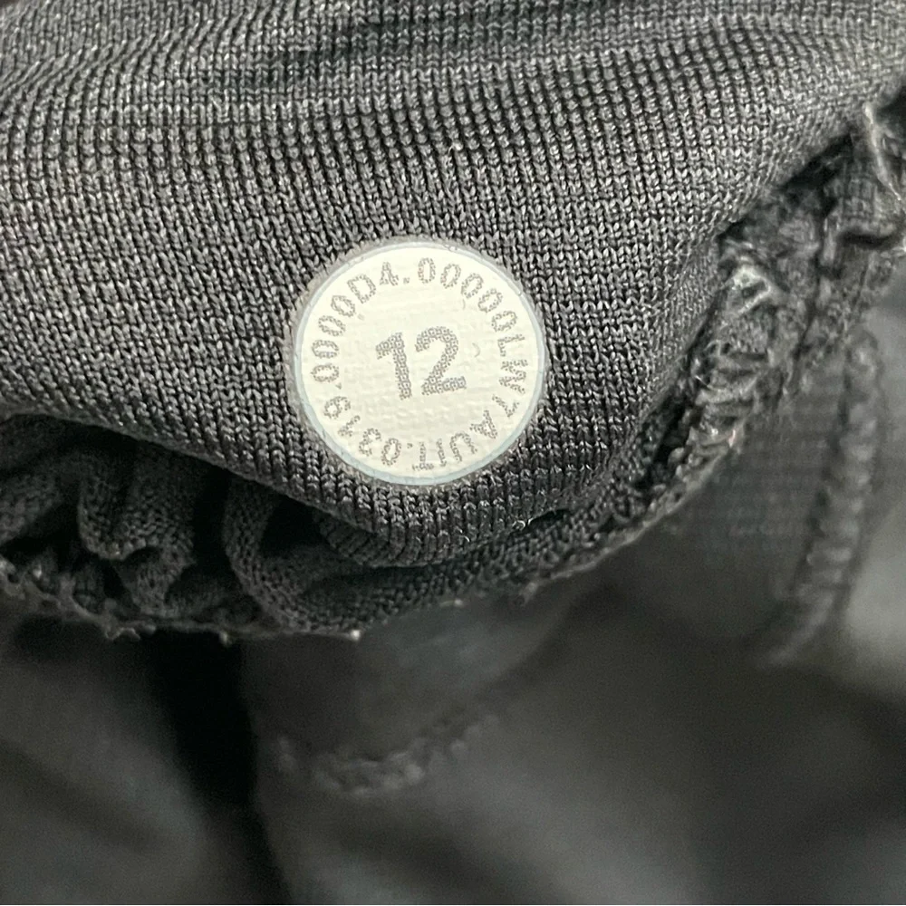 Lululemon Hottie Hot Short Reflectors Built In Liner Mesh Vitalize Multi 12 Tall